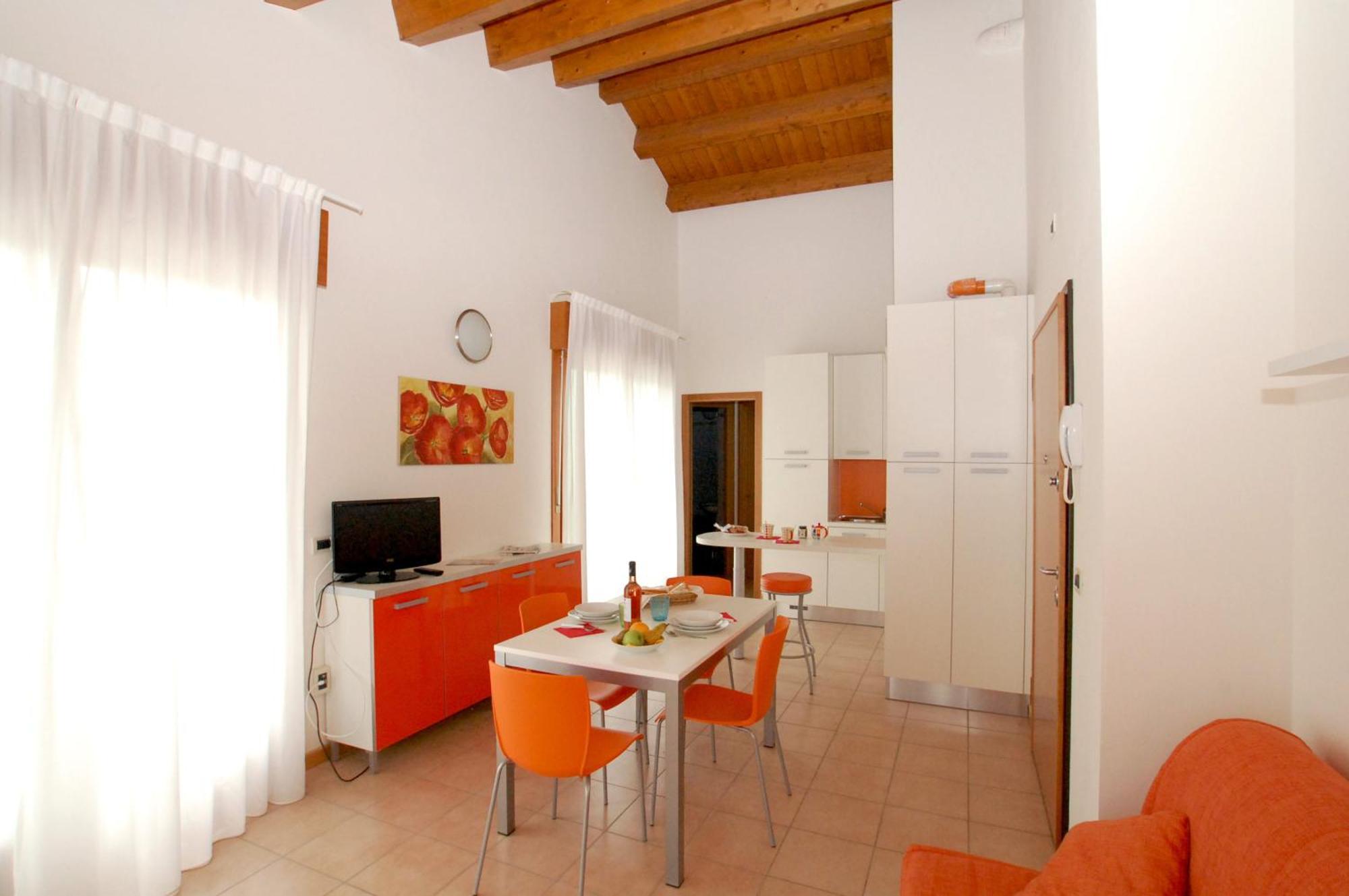 Residence Roberta Caorle Bagian luar foto
