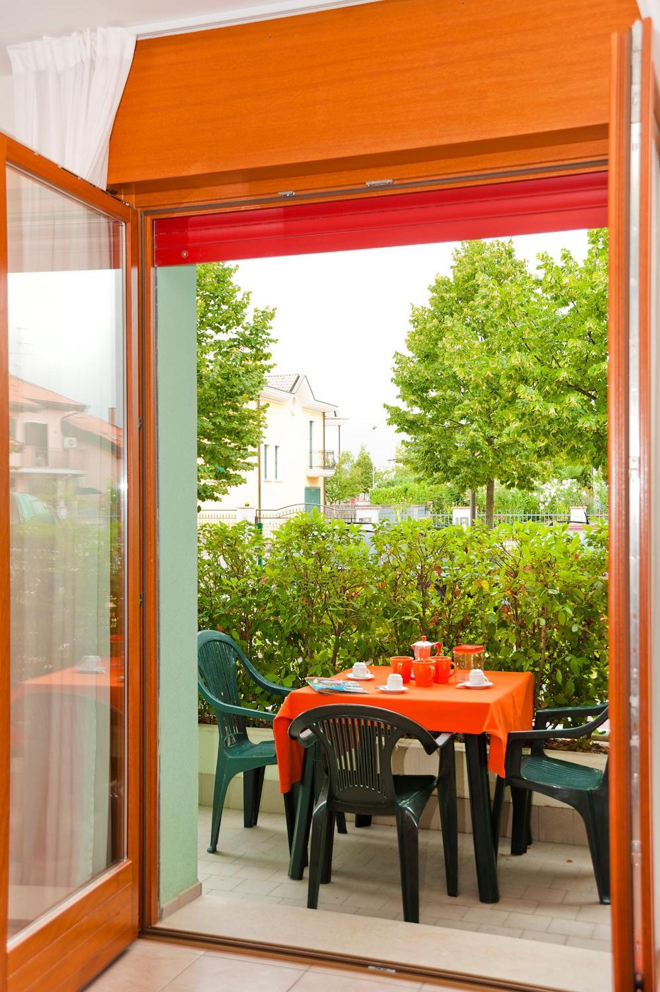 Residence Roberta Caorle Bagian luar foto